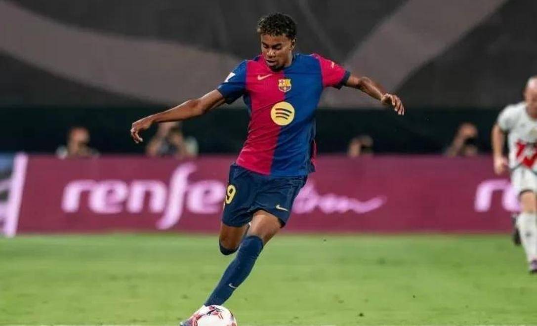 8万人前，21岁克星羞辱皇马：将球带进球门！ 阿隆索已难逃下课？