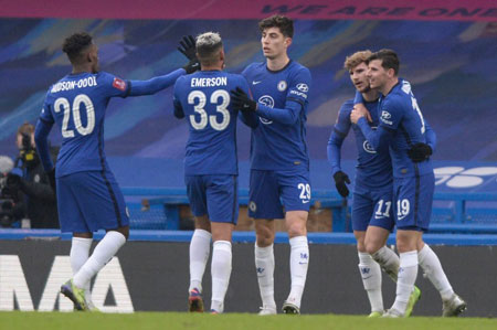 篮球篮网主力球员赛后受媒体采访