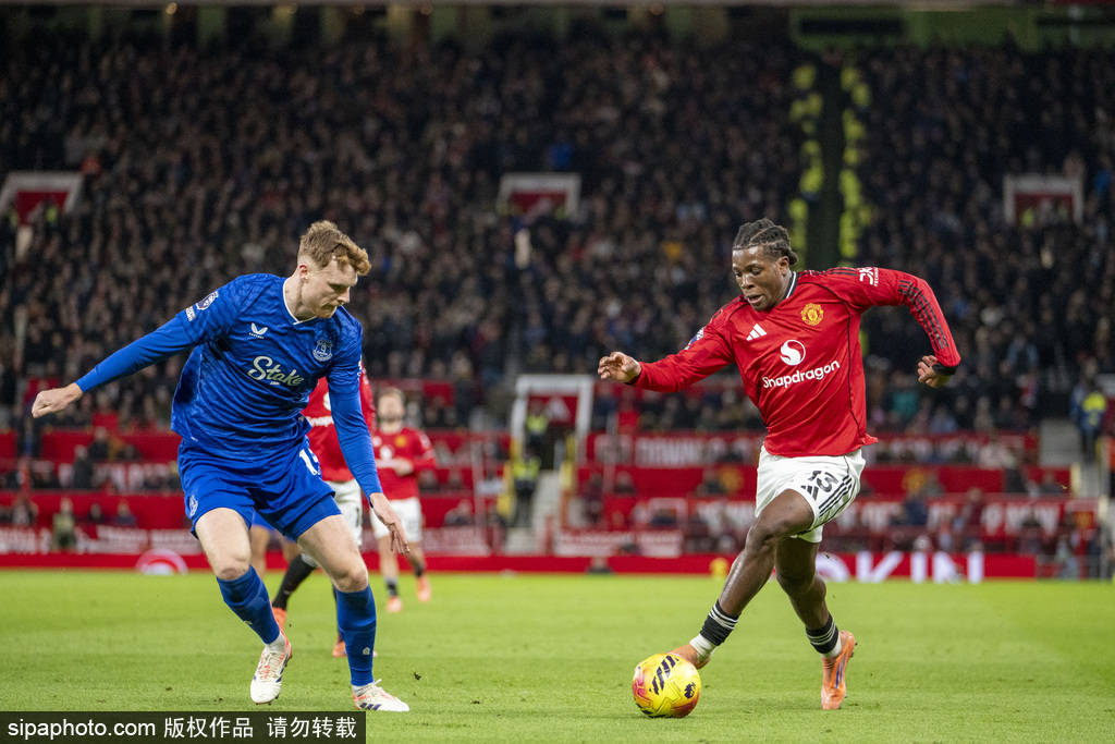 信使报：拜仁二队中场哈维尔-费尔南德斯已被推荐给拉齐奥